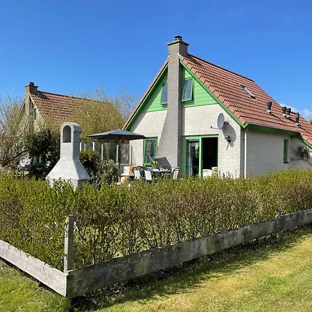 Vakantiehuis Strandparel 328 *